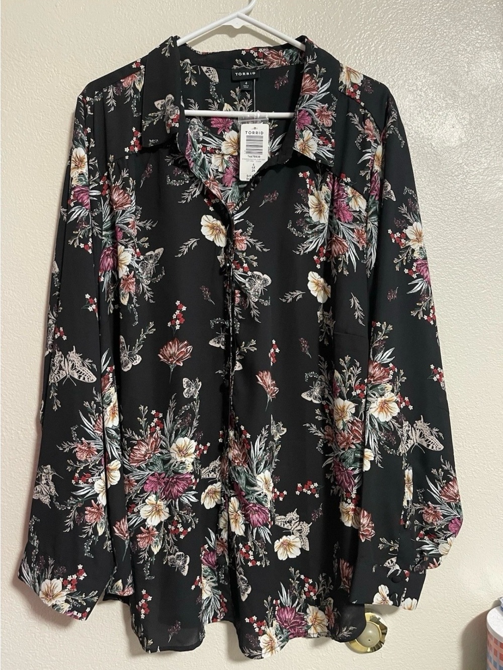 Torrid Madison Black Floral Button-Up Blouse Georgette NWT 4X
